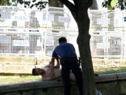 Taksim'de şişeli hamle