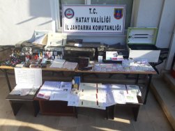 Sahte pasaport yapan Suriyeli çift