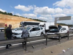 TEM Otoyolu Kurtköy kavşağında zincirleme kaza