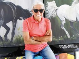 Edip Akbayram: Ben insana ibadet ediyorum