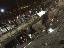 İspanya'da ahşap iskele çöktü: 266 yaralı