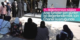 Lüks markalar turistlerin akınına uğruyor
