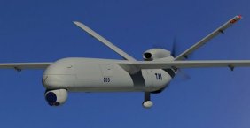 Teröristlere yardıma gidenleri İHA saptama etti