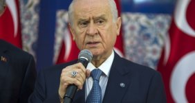 Bahçeliden Yunanistana 9 Eylül göndermesi