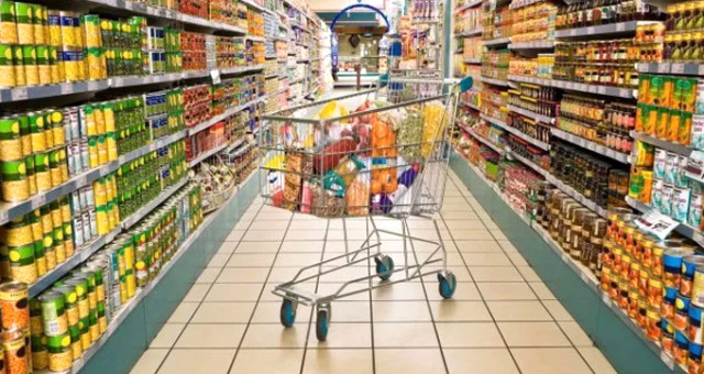 Dövizdeki Yükseliş, Fırsatçıları Harekete Geçirdi! Marketlerde Yüzde 30'a Varan Zam Yapıldı