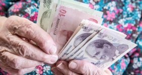 Üçer Aylık Ödenen Yaşlılık Maaşları Bundan Böyle Aylık Olarak Ödenecek