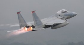 ABD'de uçak çalındı jetler havalandı