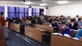 Ders kitapları dijitale döndü, harç parası düştü