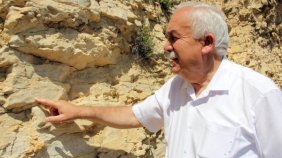 Tüm mezunlar kayalara adını yazıyor