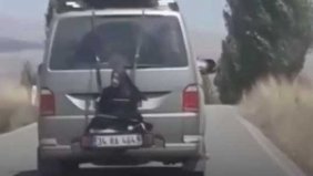 Aracın arkasına bağlayarak gezi ettiren kişiye gözaltı