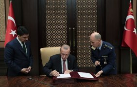 YAŞ'ta terfi alan komutanların listesi