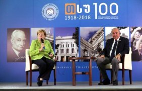 Merkel, Gürcistan'ın AB'ye Katılımını Destekliyor