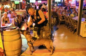 200 polis ile rahat operasyonu