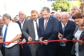 AK Parti'li Özel İskenderun'da Iletişim Ofisinin Açılışını Yaptı