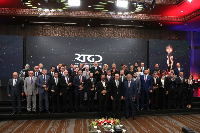 Cumhurbaşkanı Erdoğan: 'Manşetlerle, Kalemşörlerle Çarpışarak Bu Günlere Geldik'