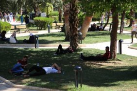 Güneydoğu'da sıcak hava bunalttı