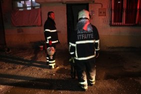 Içki alınca evini yakmaya çalıştı