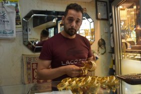 Kuyumcuyu dolandırılmaktan yakınları kurtardı