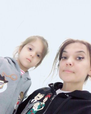 Demet Akalın’ın bindiği uçakta bomba paniği