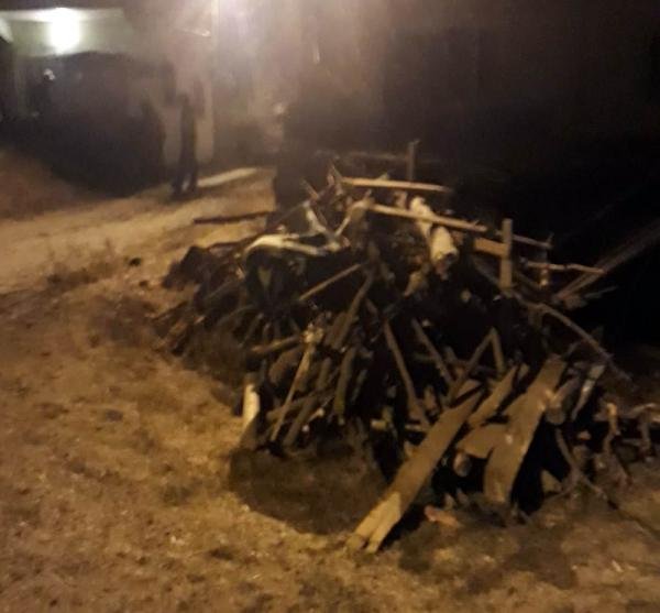 Sivas’ta çöken kerpiç evde baba öldü, kızı yaralandı