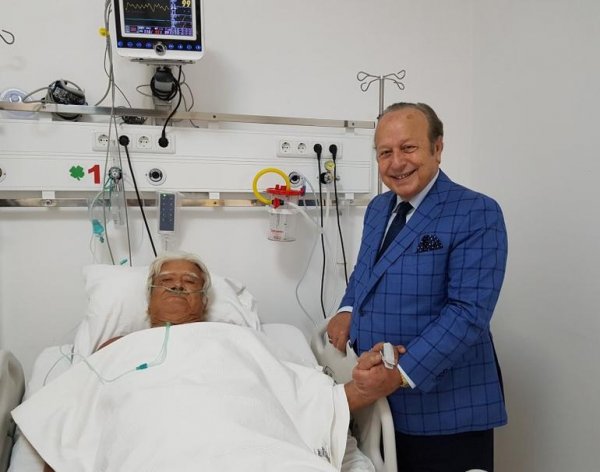 Cüneyt Arkın’ın hastane fotoğrafı