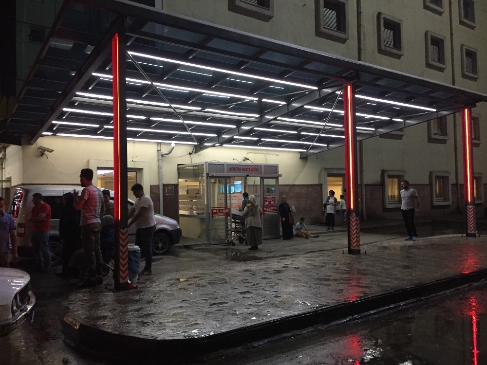 Rize ’de mevlit yemeğinden 33 birey zehirlendi