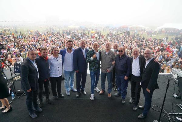 Ovit Yayla Şenlikleri’ni son gün sis bastı