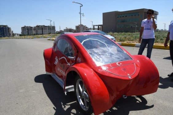 Adıyaman Üniversitesinden elektrikli yarış arabası