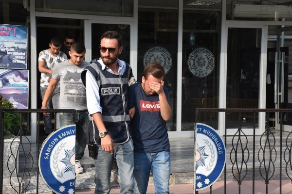 Drift yaparak ambulansı engelleyenler özgür bırakıldı