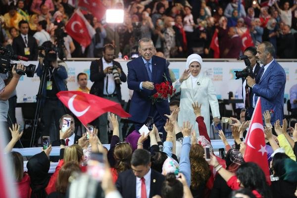 Erdoğan teşekkür ziyaretlerine başlıyor