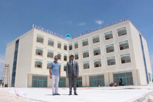 Şanlıurfa’da hasta yakınlarına 500 şahsiyet misafirhane