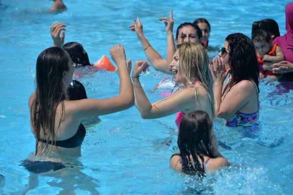 Adana’da Galibiyet Bayramı kutlamaları