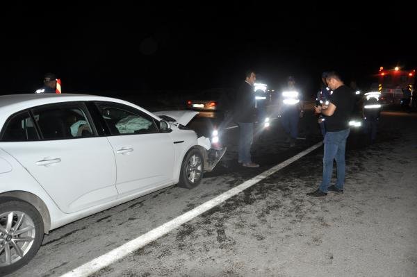 Afyonkarahisar’da kaza: 3 ölü 6 zarar görmüş