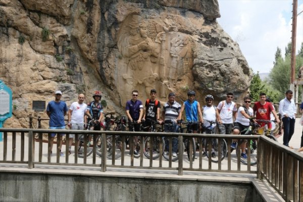 İvriz Kaya Anıtı’na yoğun ilgi