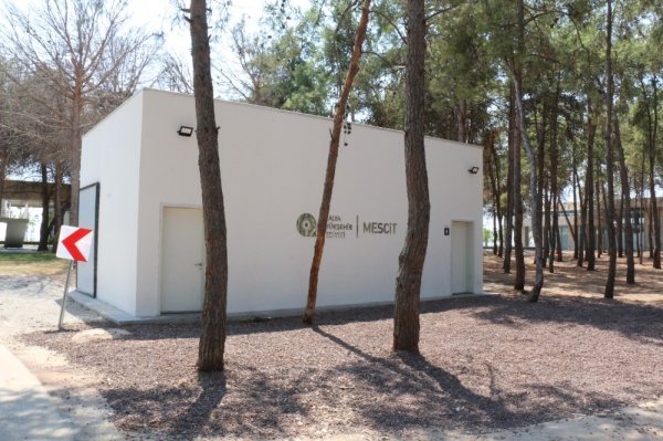 Konyaaltı sahiline mescit