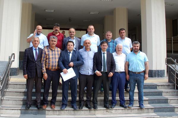 Rizeli 40 muhtar maaşlarını hazineye bağışladı