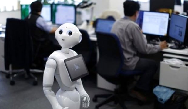 7 Gün 24 Saat Çalışan Robotlar, Türk Bankasında İşe Başladı!