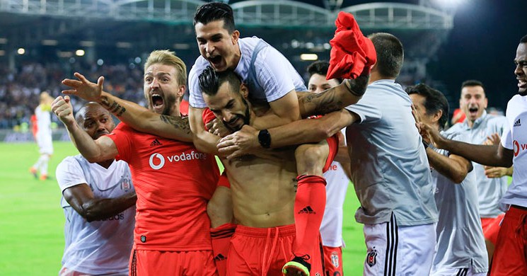 Negredo Beşiktaş ’ı Hayata Döndürdü!