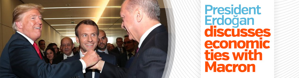 President Erdoğan discusses economic ties with Macron