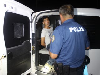 Adana'da bir genç girdiği meslek uygun yakalandı