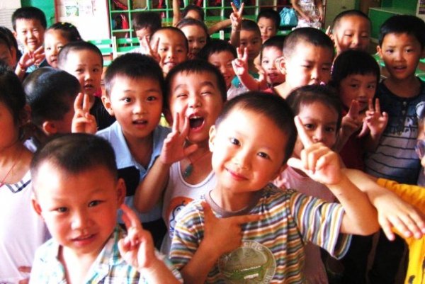 Çin iki çocuk sınırını kaldırmaya hazırlanıyor