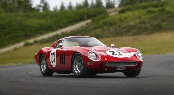 Ferrari 250 GTO 48 milyon dolara satıldı