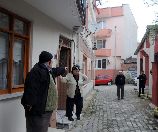 İki kardeşin duvar yazılarıyla atışması