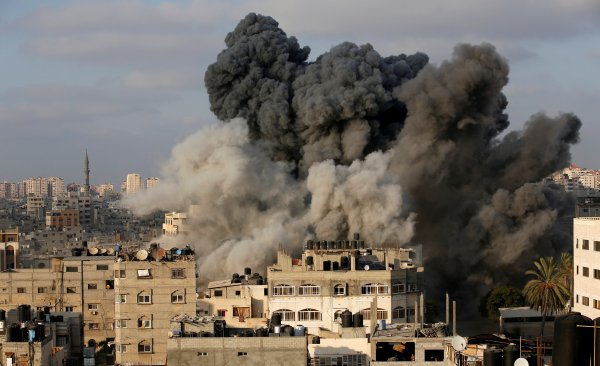 İsrail ateşkese gölge düşürdü: Gazze'de 150 yer vuruldu