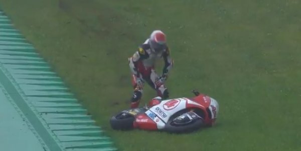 Japon motor pilotu ölümden döndü