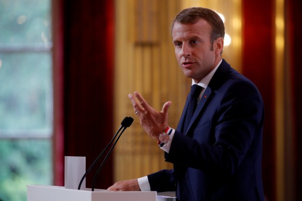 Macron: Avrupa artık ABD'ye yaslanamaz