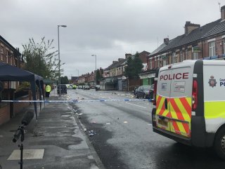 Manchester ’da silahlı atak: 10 zarar görmüş