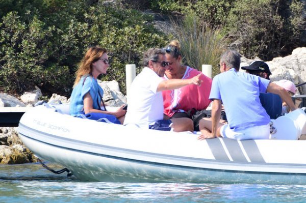 Sarkozy çifti Türkiye tatilinden hoşnut