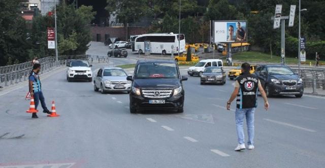 Sivil Trafik Ekipleri UBER’e Cinayet Yağdırdı