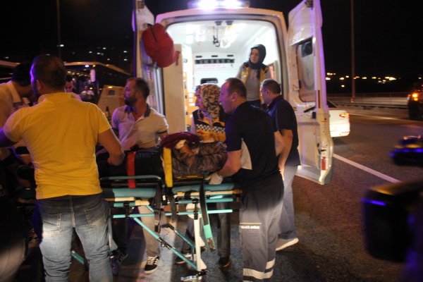 TEM'de kaza: 6 aylık bebek yaralandı